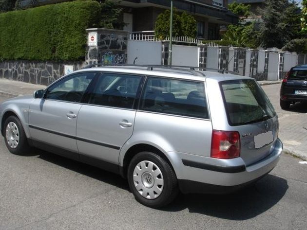 TOYOTA AURIS D4D LUNA