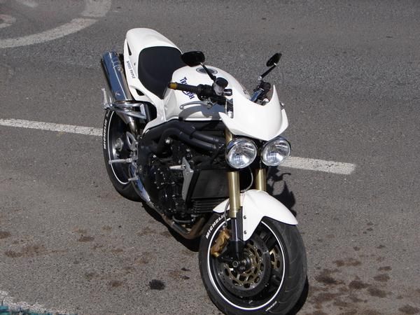 Triumph Speed Triple 1050