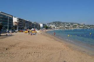 Apartamento : 2/4 personas - junto al mar - vistas a mar - cannes  alpes maritimos  provenza-alpes-costa azul  francia