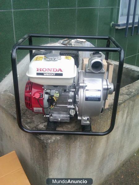 Motobomba Honda WB 20 XT