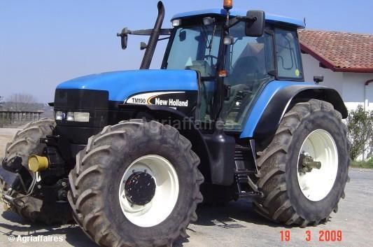 New Holland TM 190