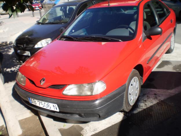 Renault Laguna 1.8 modelo 1994