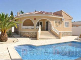 Chalet en venta en Doña Pepa, Alicante (Costa Blanca)