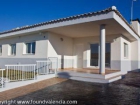 Chalet en venta en Montserrat, Valencia (Costa Valencia) - mejor precio | unprecio.es