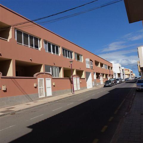 Piso con Terraza y Garaje en Venta en Puerto del Rosario, Fuerteventura