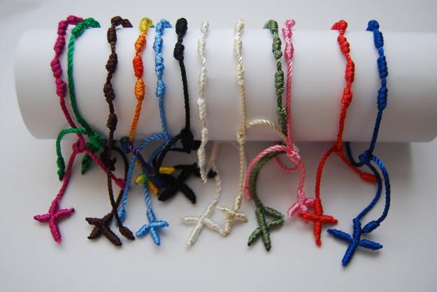 PULSERAS DECENARIOS SARA CARBONERO 0,65 EUROS