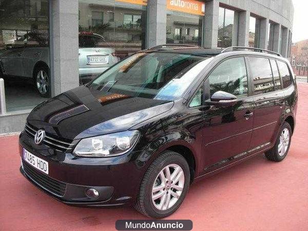 Volkswagen Touran 1.6 TDI Advance DSG 105