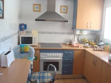 Apartamento con 3 dormitorios se vende en Estepona, Costa del Sol