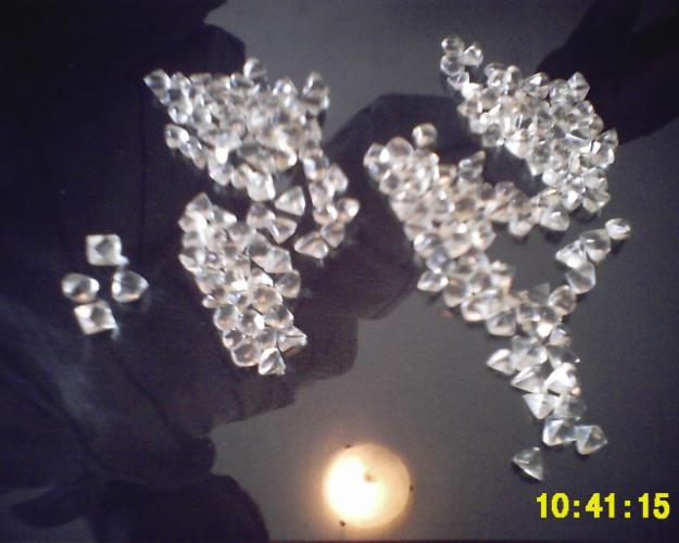 Diamantes en bruto y tallados procedente de Sierra Leona