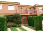 Adosado con 3 dormitorios se vende en Estepona, Costa del Sol - mejor precio | unprecio.es