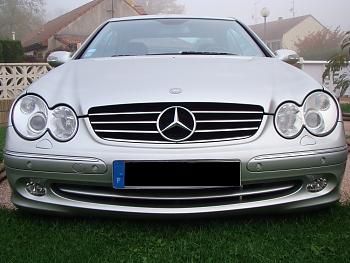 Mercedes-Benz CLK (2002)