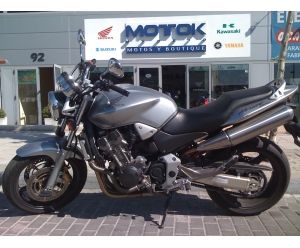 HONDA CB 900 HORNET