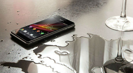 Sony xperia v nuevo a estrenar