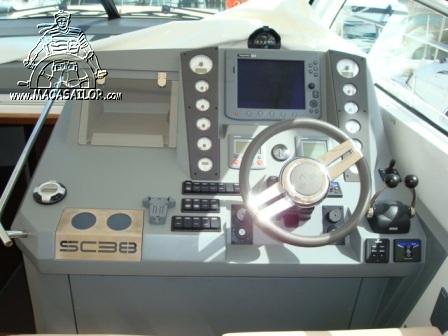 Sealine SC 38