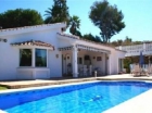 Chalet con 3 dormitorios se vende en Marbella, Costa del Sol - mejor precio | unprecio.es