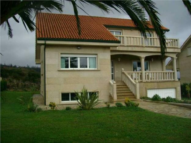 Chalet en Raris (San Miguel)
