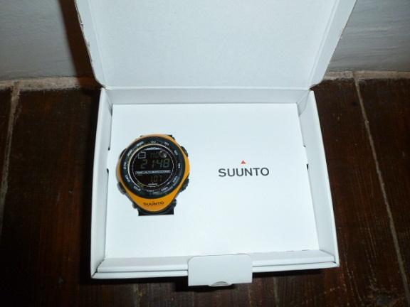 Se vende reloj Suunto Vector color amarillo.