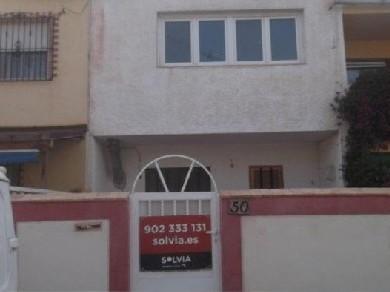 Bungalow con 2 dormitorios se vende en Torrevieja, Costa Blanca