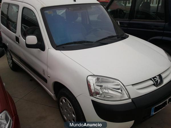 VENDO PEUGEOT PARNERT 1.6 HDI 75 CV TOTEM