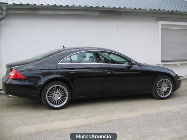 Mercedes-Benz CLS 320 CDI 7G-TRONIC