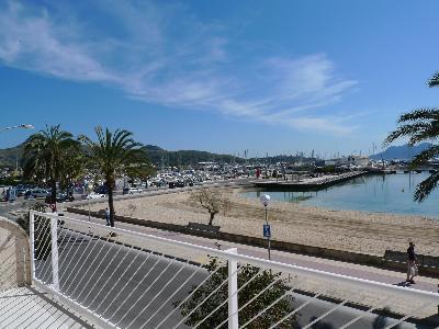 Saralegui. 3 bedroom beach apartment