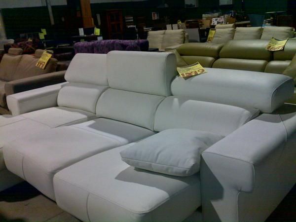 SOFA 3 PLAZAS + CHAISE PIEL