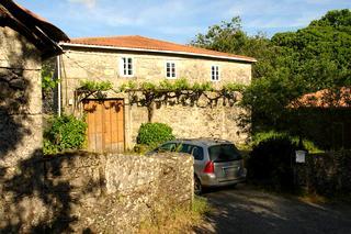 5b  , 2ba   in A Barrela,  Galicia   - 180000  EUR