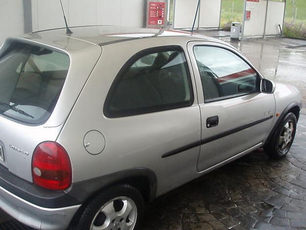 Opel Corsa Top 100, 1.7D 3 Puertas