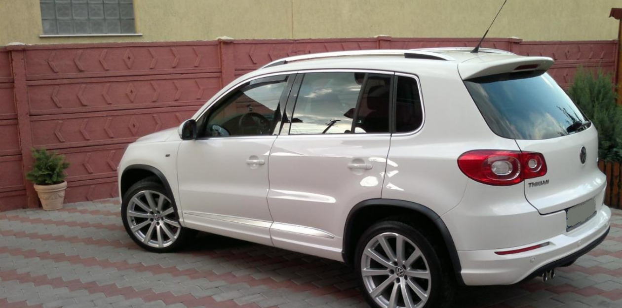 Volkswagen Tiguan 2.0 16V TDI DPF Sport