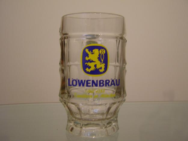 Jarras de cerveza lowenbraw