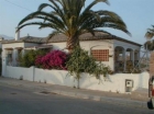 Chalet con 4 dormitorios se vende en Estepona, Costa del Sol - mejor precio | unprecio.es
