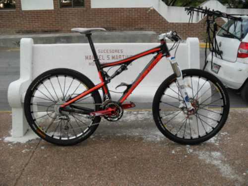 Santa Cruz Blur Xc De Carbono 2011 Mediana C/shock Fox Rp23