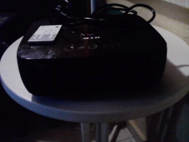 Vendo Proyector Sony Modelo SUGA