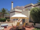 Chalet con 4 dormitorios se vende en Fuengirola, Costa del Sol - mejor precio | unprecio.es
