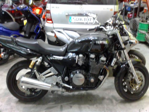 OPORTUNIDA XJR 1200