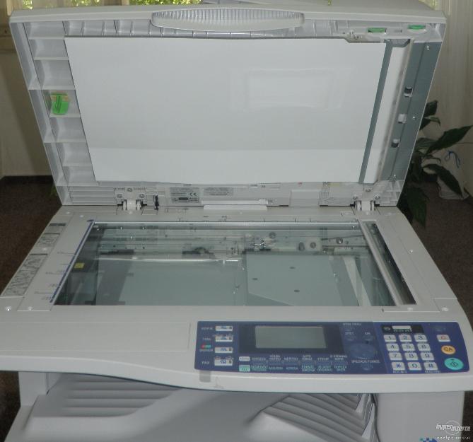 Configure la fotocopiadora multifunción a su medida