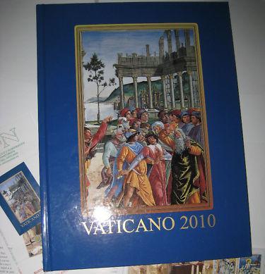 Vaticano - ANUARIO FILATÉLICO 2010 con Sellos