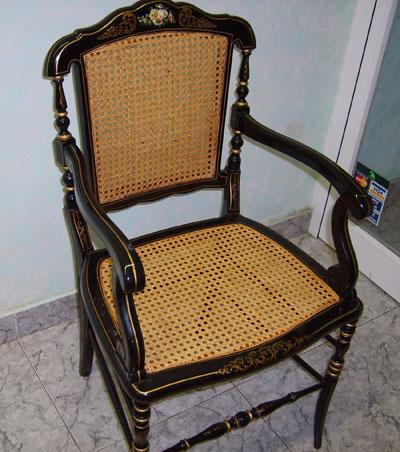 Arreglo de sillas (cuerda y rejilla)
