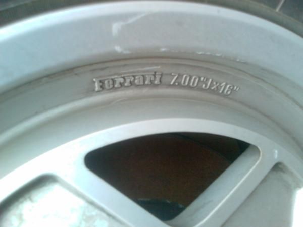 LLANTAS FERRARI CLASICO