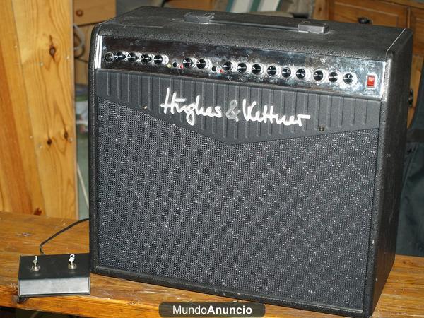 Vendo amplificador de guitarra Hughes & Kettner 100 watios, por 225 €.