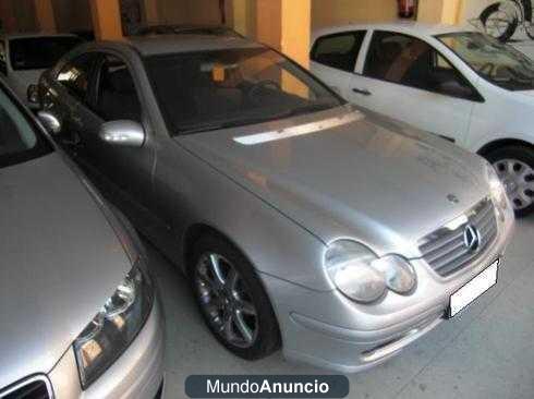 Mercedes-Benz Clase C Sportcoupé 220 CDI