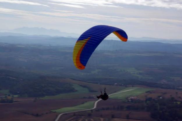 Vendo Parapente Niviuk Koyot en perfecto estado.