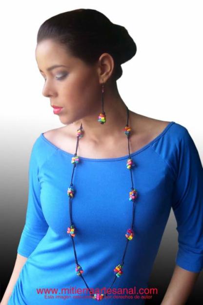 Collares Artesanales y Ecologicos