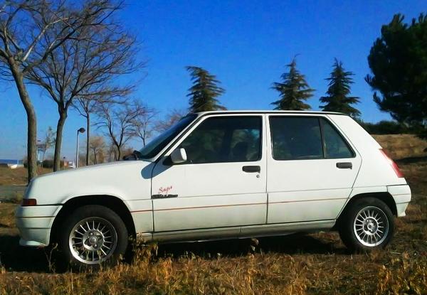 Renault - super 5 saga oportunidad