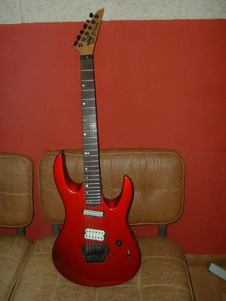 vendo guitarra eléctrica LAG