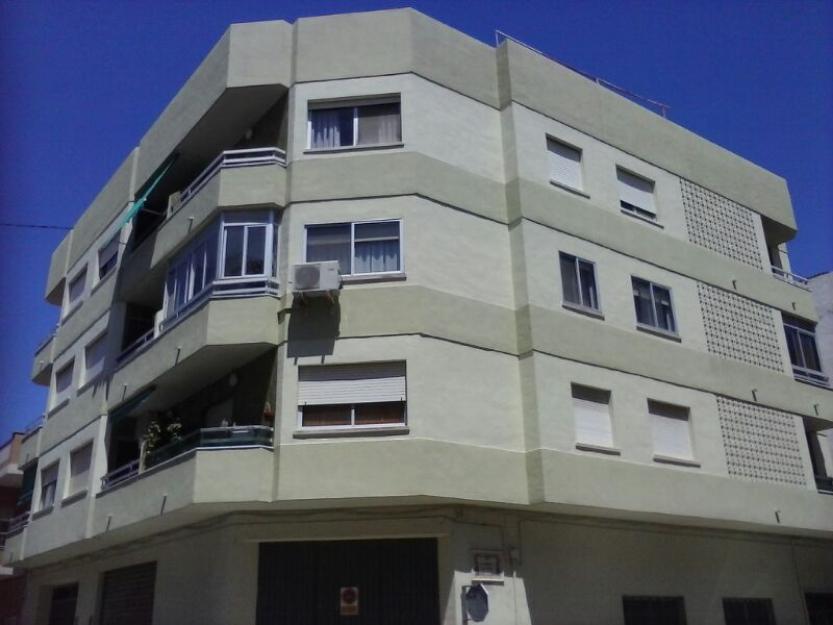 Almoines, amueblado, 3 hab., 2 baños