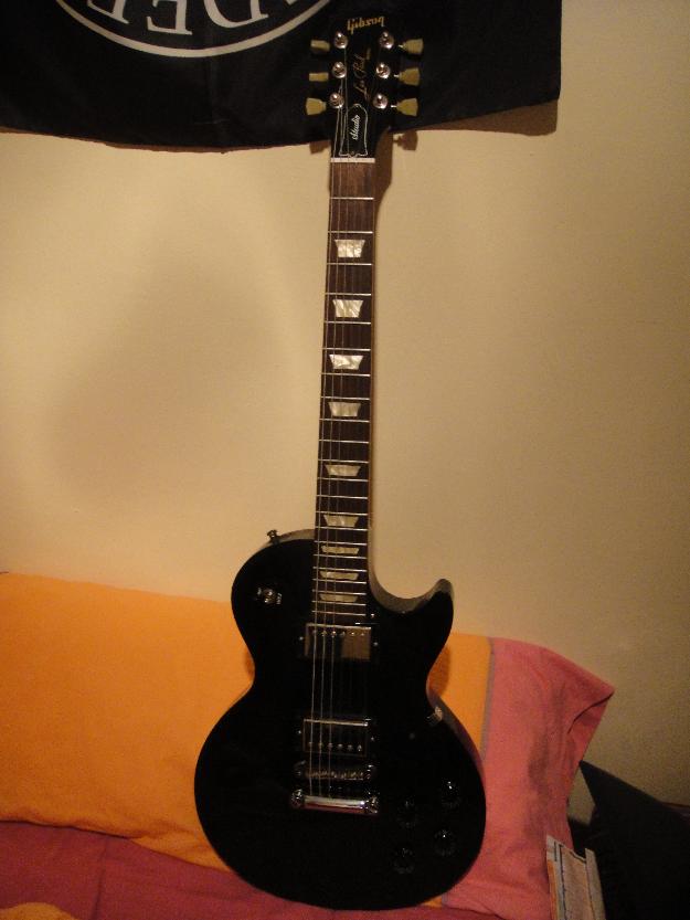 Gibson les paul studio - negra