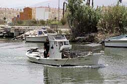 VENDO BARCO DE PESCA ARTESANAL