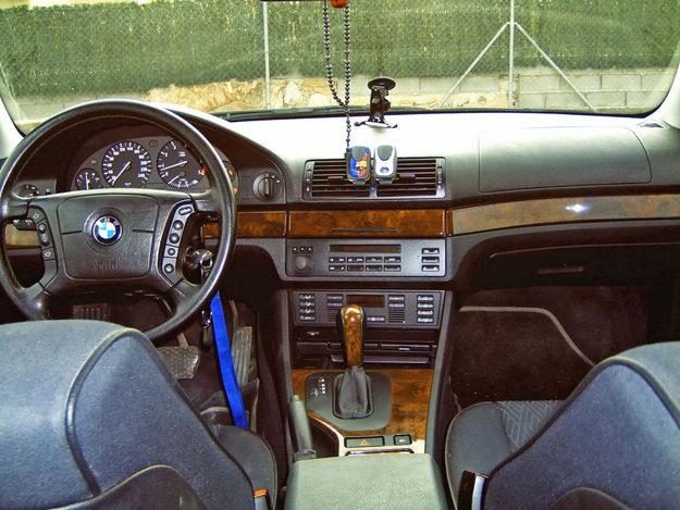 BMW 528iA  OFERTA
