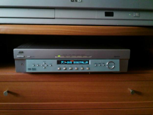 CAMBIO HOME CINEMA JVC 5.1 POR PORTATIL O MINI PORTATIL O 350 EUROS NEGOCIABLES